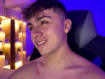 Aron__Cooper Chaturbate stream image from July 23, 2025