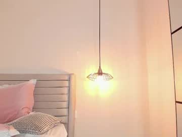 Cata_Lux Chaturbate stream image from July 23, 2025