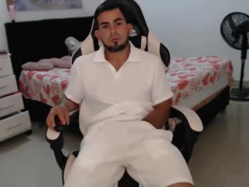 Erick_Hot19 Chaturbate stream image from July 23, 2025