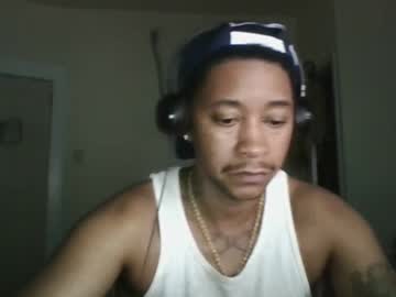 Tosh2000 Chaturbate stream image from July 23, 2025