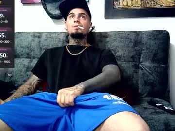 Julian_Tattoo Chaturbate stream image from July 23, 2025
