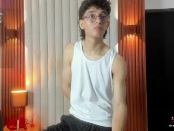Billie_Jr Chaturbate stream image from July 23, 2025