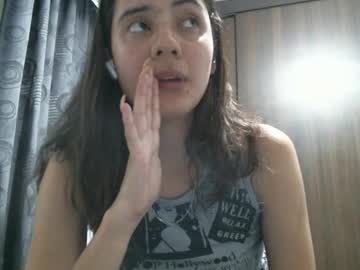 Candyw917423 Chaturbate stream image from July 23, 2025