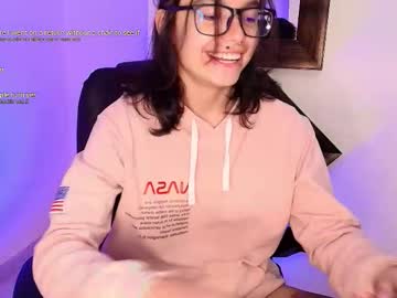 Mailin_Gh Chaturbate stream image from July 23, 2025