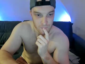 Yournomad Chaturbate stream image from July 23, 2025