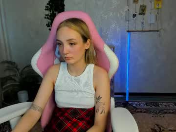 Lillian_Blake Chaturbate stream image from July 23, 2025
