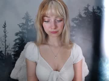 Luciacam20 Chaturbate stream image from July 23, 2025