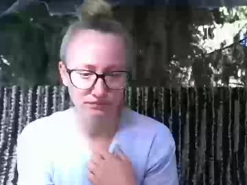Melly_Rosey Chaturbate stream image from July 23, 2025