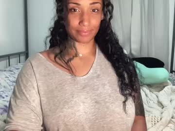 Jenni_Cash Chaturbate stream image from July 23, 2025