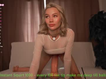 Bestie_Online Chaturbate stream image from July 23, 2025