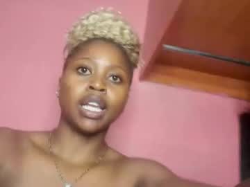 Hornyblackyslut Chaturbate stream image from July 23, 2025