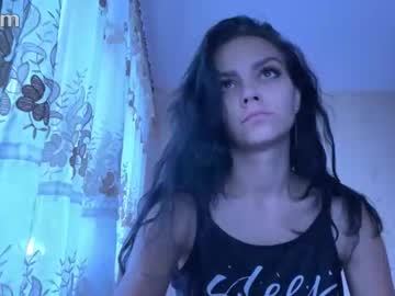 Lilaxsweetie Chaturbate stream image from July 23, 2025