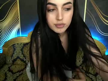 Cravemerich Chaturbate stream image from July 23, 2025