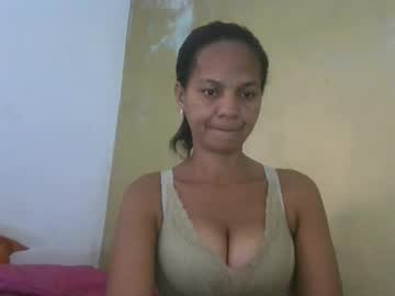 Selvidam Chaturbate stream image from July 23, 2025