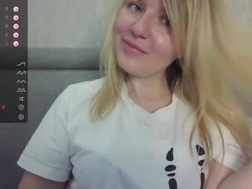 Urbadkitty Chaturbate stream image from July 23, 2025