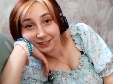Cynthiacalemine Chaturbate stream image from July 23, 2025