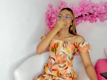 Doll_Isa_ Chaturbate stream image from July 23, 2025