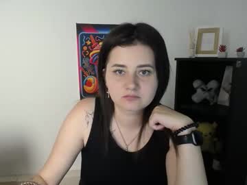 Kissleoxx Chaturbate stream image from July 23, 2025