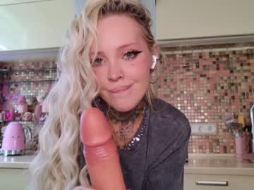 2badforyou Chaturbate stream image from July 23, 2025