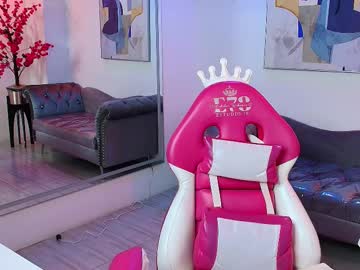 Liz_Lorenze Chaturbate stream image from July 23, 2025