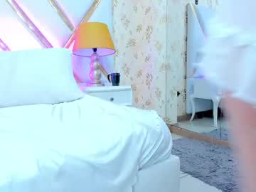 Malorysweet Chaturbate stream image from July 23, 2025