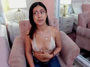 Mialevitz Chaturbate stream image from July 23, 2025