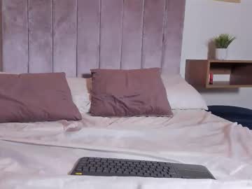 Samantha_Lux_ Chaturbate stream image from July 23, 2025