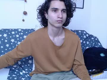 Harry_Sky Chaturbate stream image from July 23, 2025
