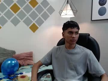 Markbowie Chaturbate stream image from July 23, 2025