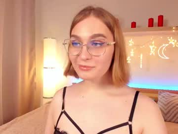 Miabond_ Chaturbate stream image from July 23, 2025