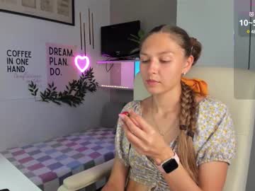 Sunlightsofia Chaturbate stream image from July 23, 2025