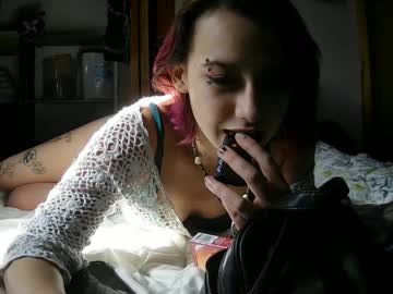 Babyboox1 Chaturbate stream image from July 23, 2025
