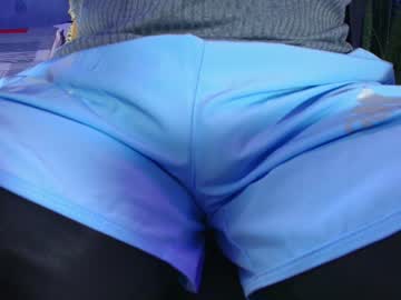 Camiloalvarezzz3 Chaturbate stream image from July 23, 2025