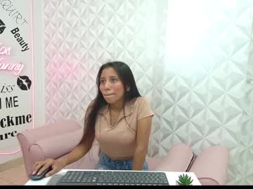 Freneci_22 Chaturbate stream image from July 23, 2025