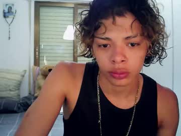 Harry_Jhonsonn Chaturbate stream image from July 23, 2025