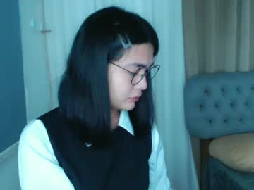 Zhaviahale Chaturbate stream image from July 23, 2025