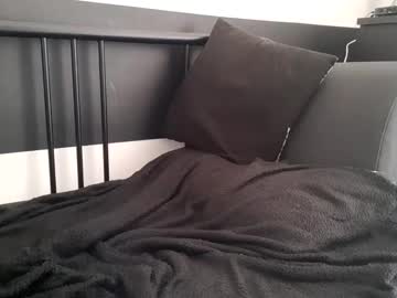 Apollobest77 Chaturbate stream image from July 23, 2025
