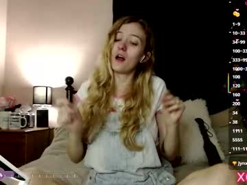 Xelliee_Rosex Chaturbate stream image from July 23, 2025