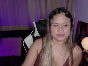 Aurora_Collins08 Chaturbate stream image from July 23, 2025