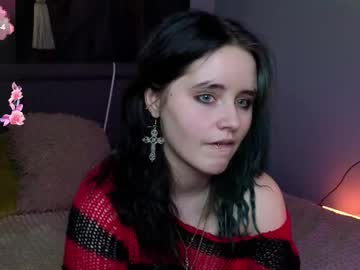Gemmafulwood Chaturbate stream image from July 23, 2025