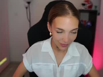 Alexxisky Chaturbate stream image from July 23, 2025