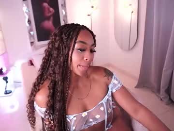 Alondrraparrow Chaturbate stream image from July 23, 2025