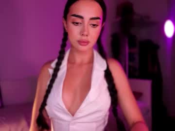 Lil_Gabbyg Chaturbate stream image from July 23, 2025