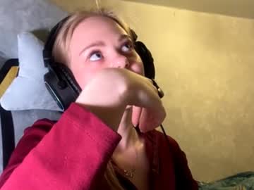 Sassy_Petal Chaturbate stream image from July 23, 2025