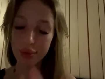 Star_Veil Chaturbate stream image from July 23, 2025