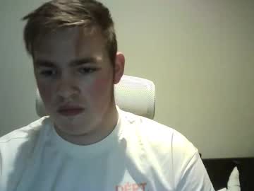 12curty Chaturbate stream image from July 23, 2025