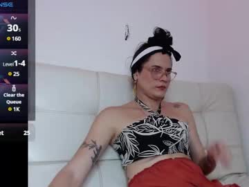 Andrea404390 Chaturbate stream image from July 23, 2025