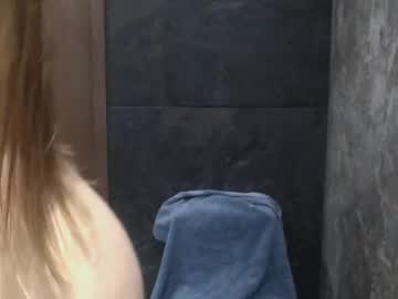 Dreamblondie Chaturbate stream image from July 23, 2025