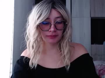Mariana124_ Chaturbate stream image from July 23, 2025