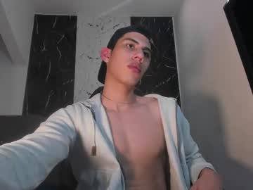 Sammuel2004 Chaturbate stream image from July 23, 2025